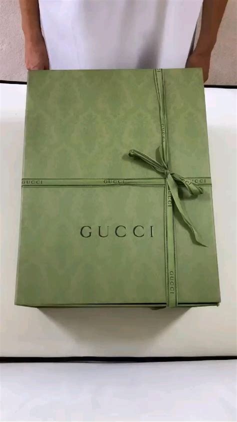 gucci vintage jewelle box|gucci wrapping paper.